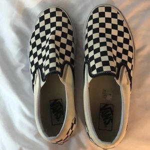 VANS CHECKERED WOMENS SLIP ONS